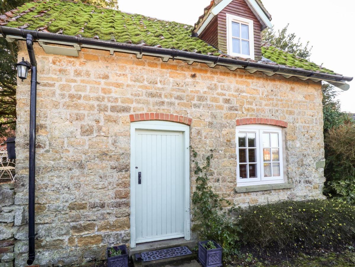 Old Blacksmiths Cottage マーケット・レーゼン エクステリア 写真