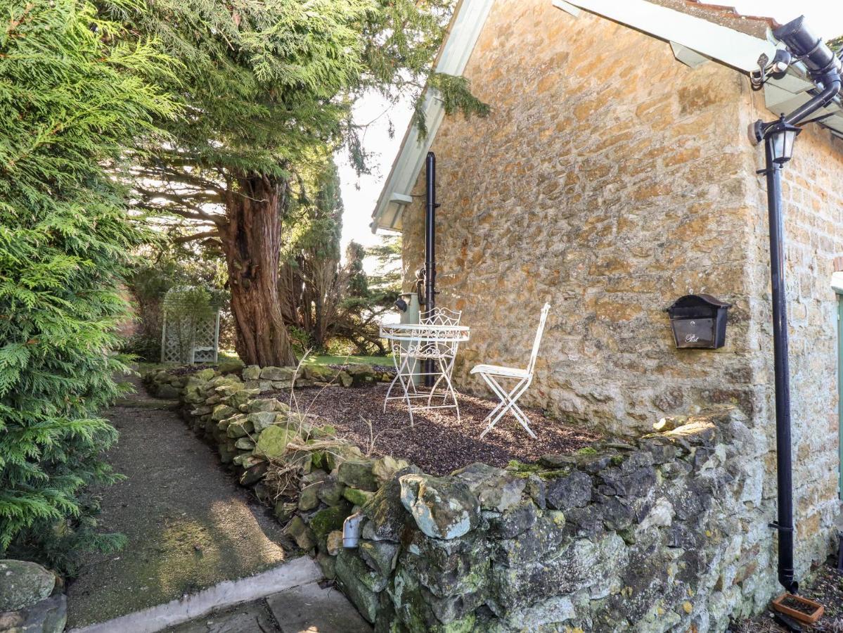 Old Blacksmiths Cottage マーケット・レーゼン エクステリア 写真