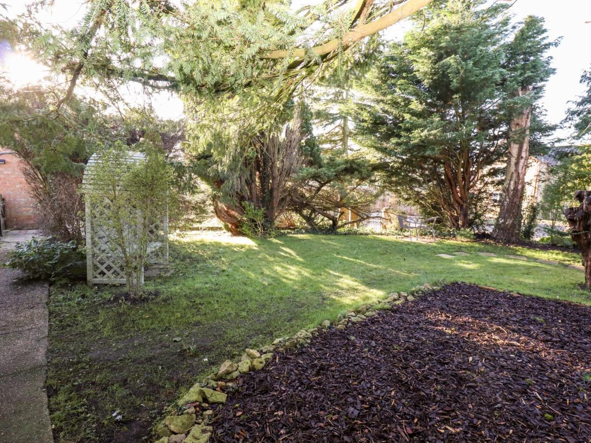 Old Blacksmiths Cottage マーケット・レーゼン エクステリア 写真